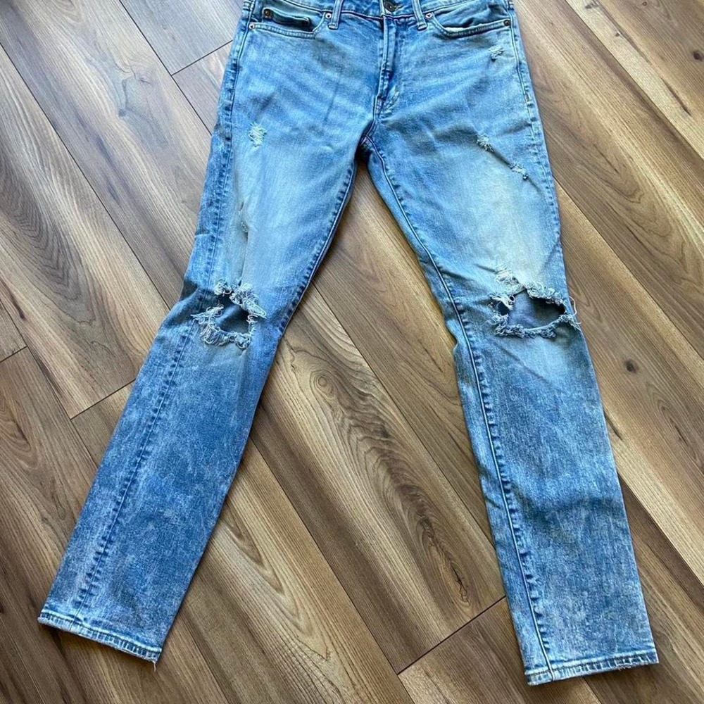 Men's Size 30x32 American Eagle Flex Distressed Jeans